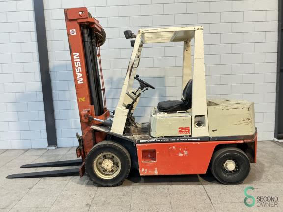 Nissan EH02A25U WKH9.895 1  17321