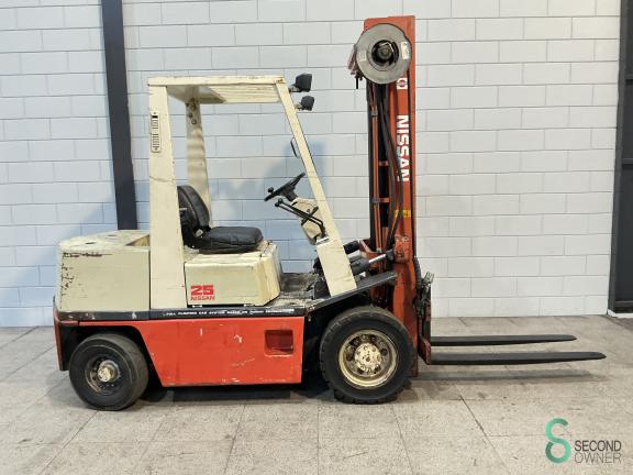 Nissan EH02A25U WKH9.895 2 17321