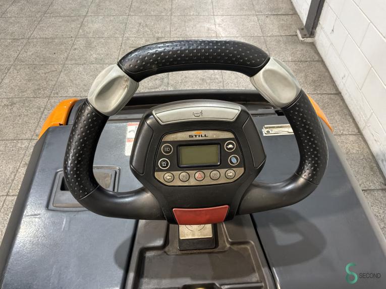 Still LTX50 WKH12.032 34 20090