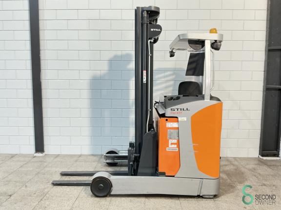 Still FM-X17 WKH9.481 1  16801