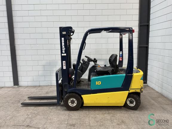 Komatsu FB 18 G 2 E WKH10.988 1  18760