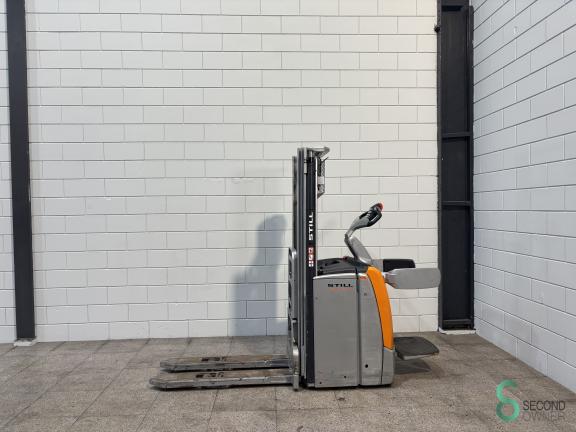 Still EXV-SF14 WKH9.999 1  17440