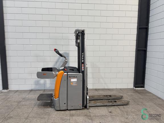 Still EXV-SF14 WKH9.999 2 17440