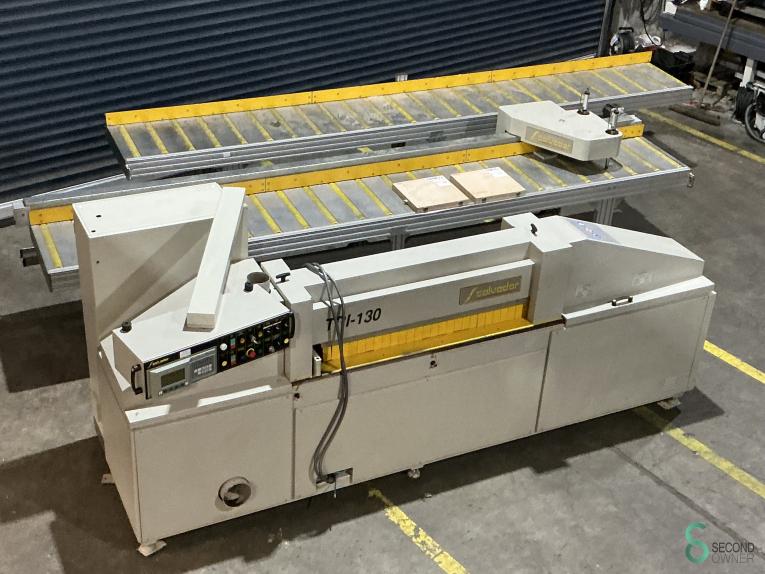 Salvador TRI 1300 HOU9.321 103 16618