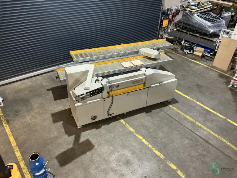 Salvador TRI 1300 HOU9.321 126 16618