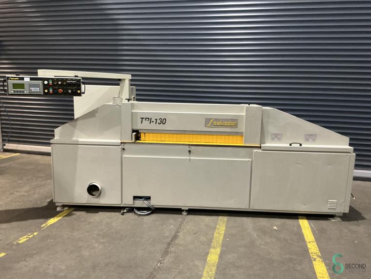 Salvador TRI 1300 HOU9.321 148 16618