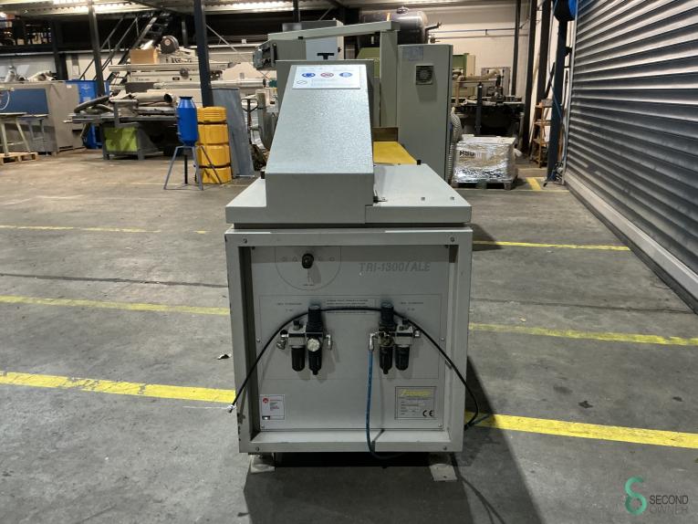 Salvador TRI 1300 HOU9.321 146 16618