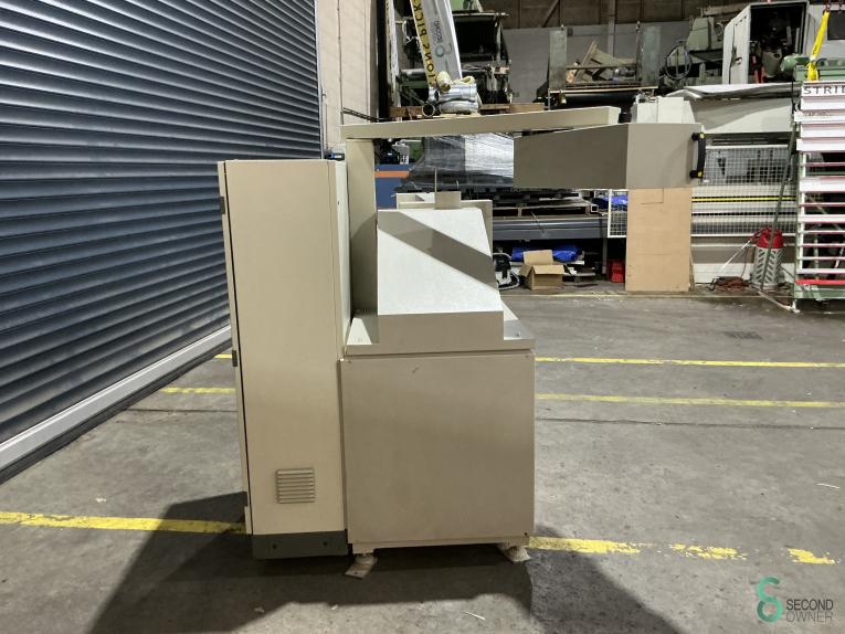 Salvador TRI 1300 HOU9.321 150 16618