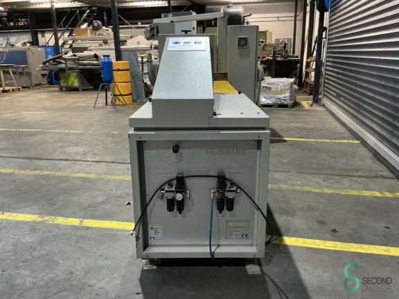 Salvador TRI 1300 HOU9.321 44 16618