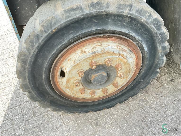 SVE Truck 15 120 - 35 WKH10.135 56 17609