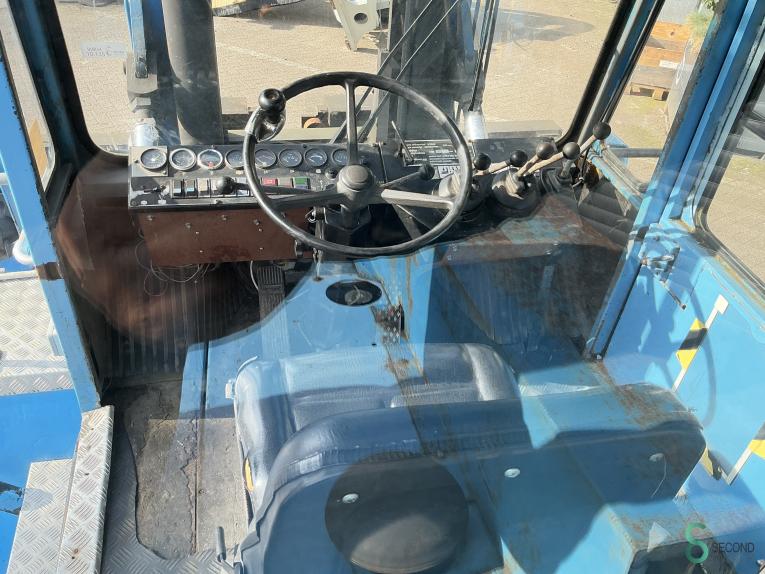 SVE Truck 15 120 - 35 WKH10.135 47 17609