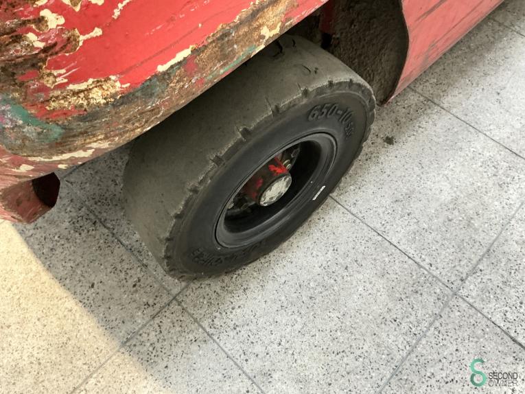 Nissan UG 1 D 2 A 32 LQ WKH9.277 57 16569