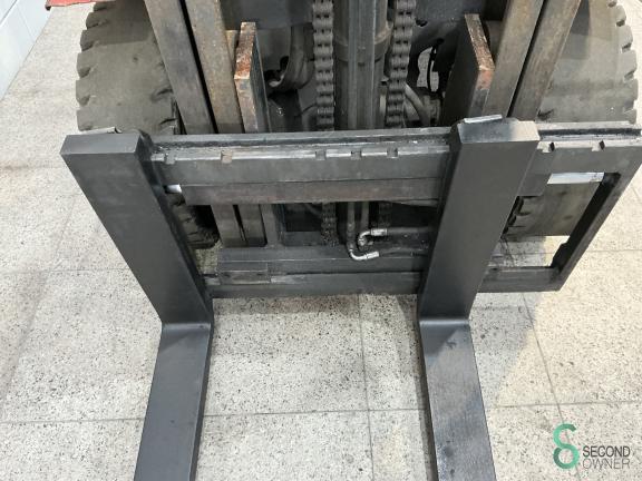 Nissan UG 1 D 2 A 32 LQ WKH9.277 4 16569