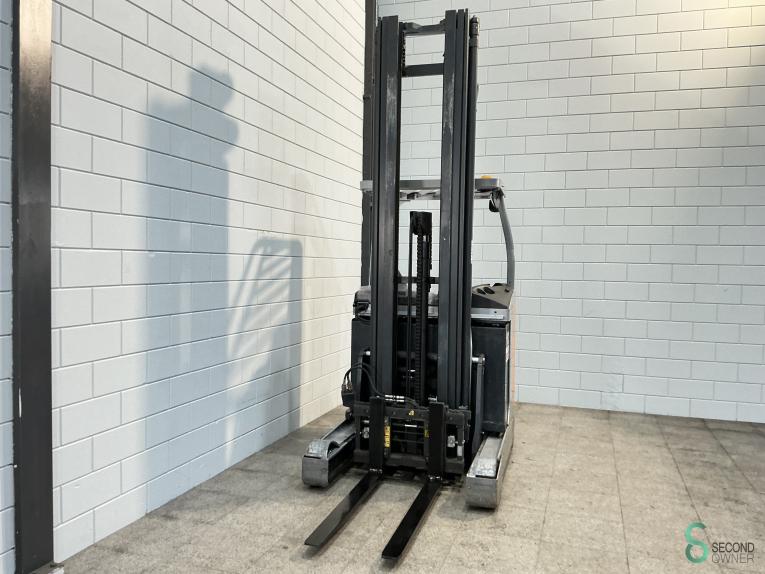 Still FM-X14 WKH9.282 62 16581